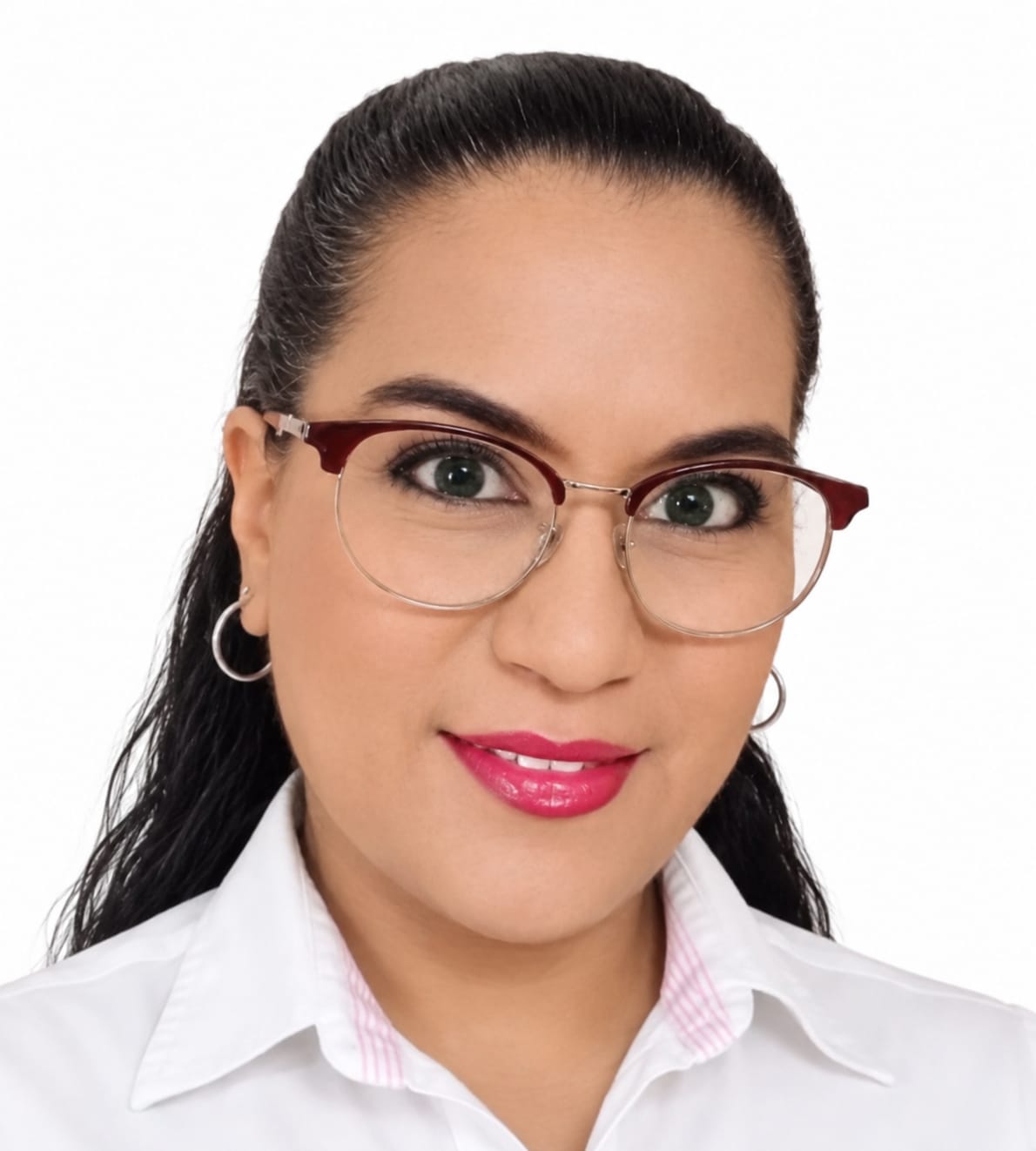 Ver fotografía completa Claudia Magdalena Aranda Salinas