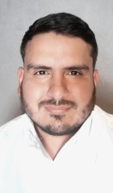 Ver fotografía completa Alejandro Vázquez Esquivel