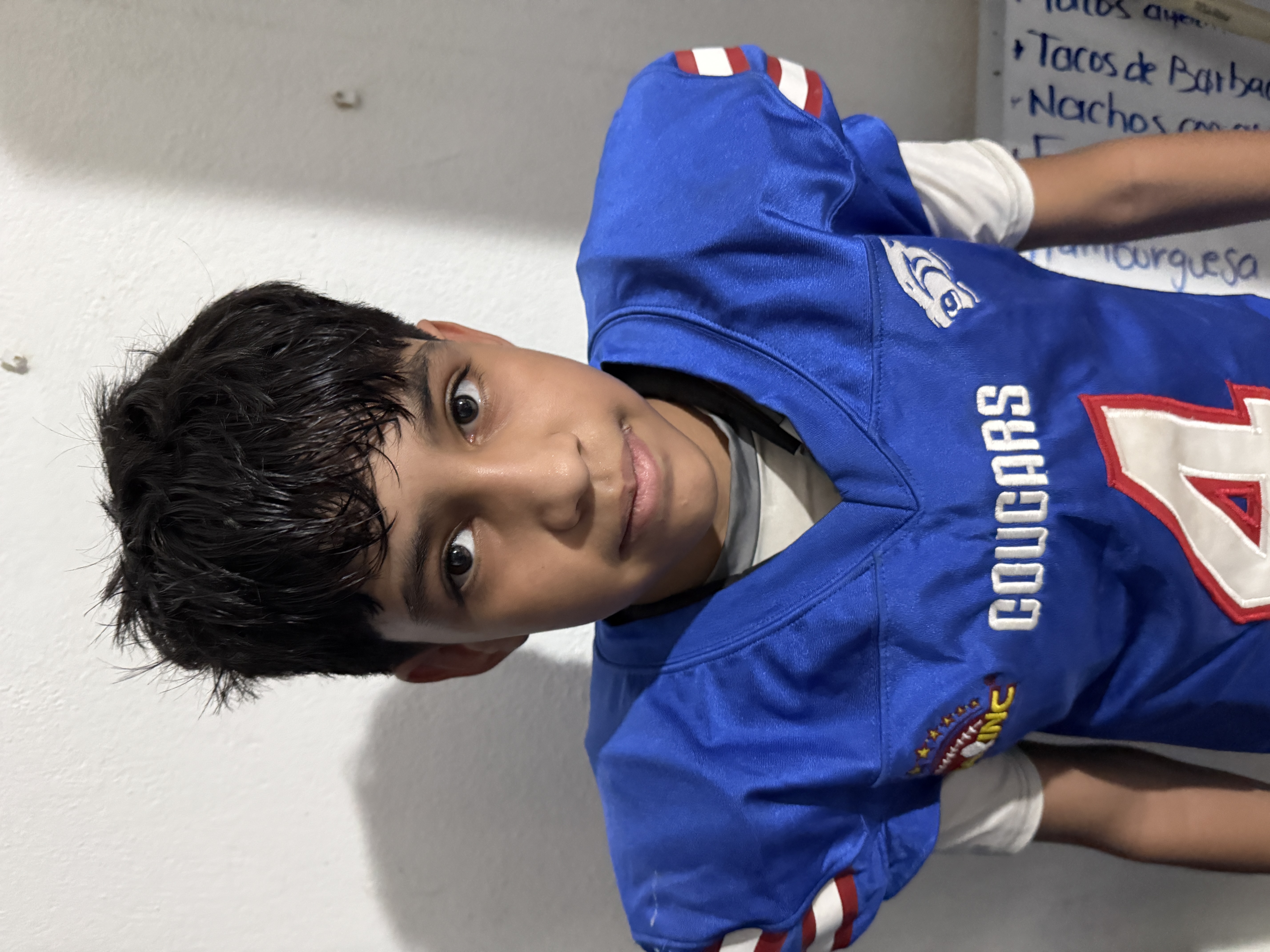 Ver fotografía completa IKER ALEXIS LUEVANOS VASQUEZ